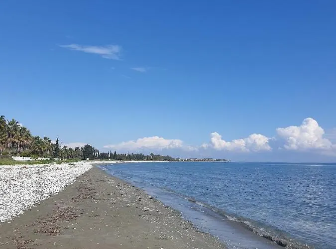 Seafront House Villa Meneou