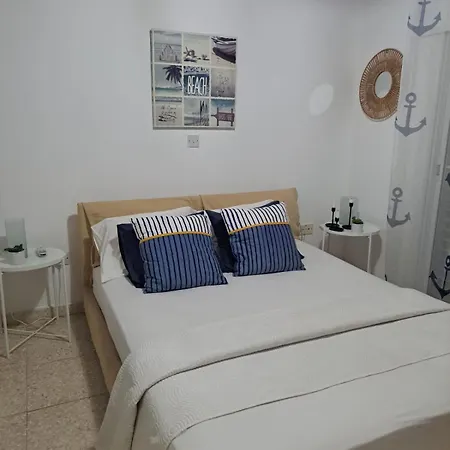 Seafront House Villa Meneou